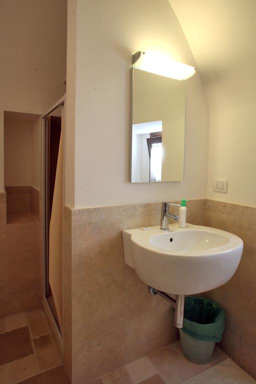 Grotta Cilicia B&B Noci Luaran gambar